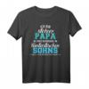 Ich bin stolzer Papa eines wahnsinnig fantastischen Sohns T-Shirt – Perfektes Geschenk für Väter und Eltern zur Geburt, Babyshower oder Muttertag