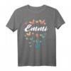 Emmi Geburtstag Schwester T-Shirt mit Schmetterling und Pusteblume - Personalisiertes Geschenk mit Namen, klassisch geschnitten