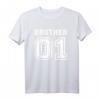 Bruder 01 T-Shirt – Klassisches Geschenk für Geschwister, Liebe zum Bruder zeigen, hochwertig mit doppeltem Saum