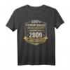 Lustiges 15. Geburtstag T-Shirt für Jungen und Mädchen - Originelle Geschenkidee & Partydeko für 15 Jahre Geburtstag 2009