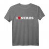 I Love Nerds Herz T-Shirt – Lustiges Geek-Shirt für Fans, Weihnachts- & Geburtstagsgeschenk
