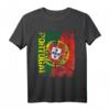 PORTUGAL Flagge T-Shirt für Damen, Herren und Kinder – Klassisch geschnitten, doppelt genähter Saum, perfekt für Fans und Reisen