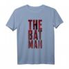 The 40Geburtstag Crimson Crusader T-Shirt – Offizielles DC Comics Merchandise für Fans und Superhelden-Liebhaber