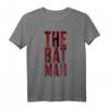 The 40Geburtstag Crimson Crusader T-Shirt – Offizielles DC Comics Merchandise für Fans und Superhelden-Liebhaber