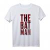 The 40Geburtstag Crimson Crusader T-Shirt – Offizielles DC Comics Merchandise für Fans und Superhelden-Liebhaber