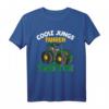 Coole Jungs fahren Traktor - Landwirtschaft Sprüche T-Shirt für Kinder und Trecker-Liebhaber, perfekt als Geschenk zum Geburtstag oder Weihnachten