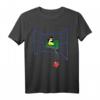 Linux Pinguin Wirft ein Apple aus dem Fenster T-Shirt – Lustiges Geschenk für Linux-Anwender & Technikfans