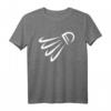 Badminton T-Shirt für Spieler & Fans – Klassisch geschnitten, doppelt genähter Saum, perfekte Badminton Ausrüstung und Geschenkidee