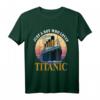 Ship Just A Boy Who Loves Titanic - Kinder T-Shirt mit Schiff-Design, Perfekt für Jungen und Klein Kinder, Maritimes Motiv