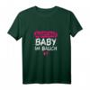 Werdende Mutter Geschenk | Babyfüße Mama ist Schwanger T-Shirt – Lustiges Schwangerschafts-T-Shirt für werdende Mamas und Babyparty-Geschenk