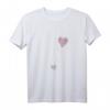 Schwangere Mutter mit zwei Herzen T-Shirt – Perfekt für Schwangerschafts-Ankündigung, Junggesellinnenabschied & werdende Mütter