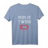 Lustiges Zwillingsmutter T-Shirt mit low Battery Symbol - Perfektes Geschenk für erschöpfte Mütter, die Ruhe und Humor suchen