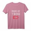 Lustiges Zwillingsmutter T-Shirt mit low Battery Symbol - Perfektes Geschenk für erschöpfte Mütter, die Ruhe und Humor suchen