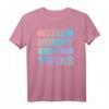 Stolze Mama der Zwillinge - Twin Mom Pride T-Shirt für Zwillingsmütter, perfekt als Geschenk