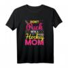 Eishockey Mom Mutter Wortspiel Sprüche T-Shirt – Lustiges Outfit für Hockey Mütter, Unterstützend & Originell