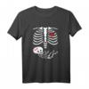 Damen Schwangere Mutter Halloween Shirt mit Baby Skelett - Lustiges Schwangerschafts-Halloween-T-Shirt für Partys und Geschenke