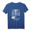Damen Schwangere Mutter Halloween Shirt mit Baby Skelett - Lustiges Schwangerschafts-Halloween-T-Shirt für Partys und Geschenke