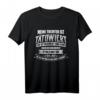 Stolze Eltern einer tätowierten Tochter - Exklusives Tattoo T-Shirt Geschenk zum Geburtstag, Weihnachten, Vatertag & Muttertag
