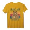 Ich mag weder Morning People noch Morning People Vintage Bär T-Shirt – Lustiges Geschenk zum HapDog für Morgenmuffel, Kaffee-Liebhaber & Humorvolle
