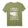 Papa & 3 Söhne Chaos Team T-Shirt - Witziges Familienoutfit für Vatertag & humorvolle Vätergeschenke
