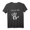Stolze Oma T-Shirt mit Handabdruck - Perfektes Geschenk zur Geburt, Geburtstag, Muttertag, Weihnachten & Ostern