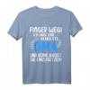 Finger weg! Ich habe eine verrückte Oma und keine Angst Oma T-Shirt – Lustiges Geschenk zur Schwangerschaftsverkündung und für neue Omas