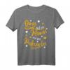 Oma T-Shirt mit Spruch 'Omas sind wie Mamas nur mit Puderzucker' – Perfektes Geschenk zum Geburtstag, Muttertag & Weihnachten