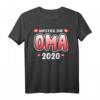 Witziges Oma T-Shirt - Familie 2020 Aufstieg Baby Geburt Geschenk für Oma zu Geburtstag, Weihnachten & mehr