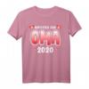Witziges Oma T-Shirt - Familie 2020 Aufstieg Baby Geburt Geschenk für Oma zu Geburtstag, Weihnachten & mehr