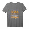 Oma ist Schwer Erziehbar ich habe Sie Erzogen - Lustiges Retro Vintage T-Shirt als Geschenk für Oma, Geburtstag oder Weihnachten