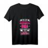 Ich bin die verrückte Oma Großmutter T-Shirt mit V-Ausschnitt – Lustiges Geschenk für junge-oder junggebliebene Omas zum Geburtstag, Weihnachten & Geburtsankündigung