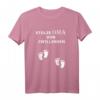 Stolze Oma von Zwillingen T-Shirt - Perfektes Geschenk für Großmütter, die ihre Enkel lieben
