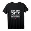 Damen T-Shirt 'Zur Oma 2019 befördert' – Originelle Geschenkidee für werdende Großmutter, ideal zum Geburtstag, Weihnachten oder Muttertag