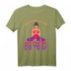 Lustiges Oma Yoga T-Shirt - Perfektes Geschenk für die Großmutter, die aktiv ist & ihren Humor zeigt