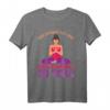 Lustiges Oma Yoga T-Shirt - Perfektes Geschenk für die Großmutter, die aktiv ist & ihren Humor zeigt