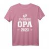 Ich werde Opa 2023 Schwangerschaft verkünden T-Shirt - Klassisch geschnitten, doppelt genähter Saum, perfektes Geschenk zur Babyankündigung