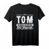 Lustiges Tom Name T-Shirt – Personalisierte Geschenkidee für Männer mit Humor, perfekt zum Geburtstag, Weihnachten, Festival oder Party