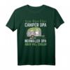 Ich bin ein Camper Opa wie ein normaler Opa aber viel cooler T-Shirt – Lustiges Outdoor- und Rentner-Geschenk für Camper, Rentner & Pensionäre