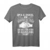 Opa & Enkel Geschenk Spruch T-Shirt – Lustiges Partnerlook für Großvater und Enkelkind, Perfektes Geschenk zum Geburtstag & Vatertag