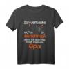 Kinder Ich versuche mich zu benehmen Opa lustiges Spruch T-Shirt – Originelles Geschenk für Kinder und Großeltern