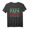Zwei Titel Papa und Stiefpapa Rocke sie beide Vintage T-Shirt – Originelles Vatertagsgeschenk für Stiefväter & Bonusväter