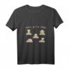 Star Wars Yoga With Yoda T-Shirt V-Ausschnitt – Offiziell lizenziertes Star Wars Fan-Shirt für Yoga und Freizeit
