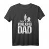Lustiges Herren T-Shirt +The Walking Dad+ Geschenk für Papa, Serienfan & Zombie-Liebhaber