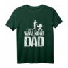 Lustiges Herren T-Shirt +The Walking Dad+ Geschenk für Papa, Serienfan & Zombie-Liebhaber