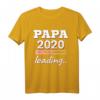 Papa Loading 2020 T-Shirt – Witziges Geschenk für werdende Väter, Schwangerschaft & Babyankündigung
