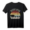 Vintage Retro Daddy Bär mit 3 Jungen Papa T-Shirt – Perfekt für Tierliebhaber und Retro-Fans zum HapDog