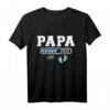 Papa 2022 lädt Schwangerschaft verkünden T-Shirt – Klassisch geschnitten, perfekt für Baby-News & Familienerweiterung