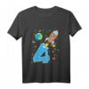 Kinder Rakete 4. Geburtstag T-Shirt – Weltraum Geburtstags-Shirt für Jungen und Mädchen, Perfekt als Geschenk für Raketen- und Raumfahrtfans zum 4. Geburtstag