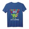 Kinder Dinosaurier T-Shirt 2021 - Ich Komme! Lustiges Geburtstags- und Kindergartenbeginn-Shirt für Jungen und Mädchen mit T-Rex Motiv