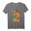 Kinder Geschenk: Dinosaurier T-Shirt für 2-jährigen Jungen zum Geburtstag – Lustiges Dino Fieber Geschenkidee für den 2. Geburtstag